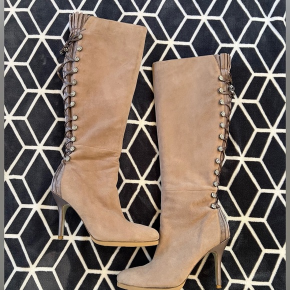 NWOT BOURNE BOOTS UK Designer Bejeweled Lace Up Satin & Suede Tan Sz EU37, US6.5 - Picture 6 of 15